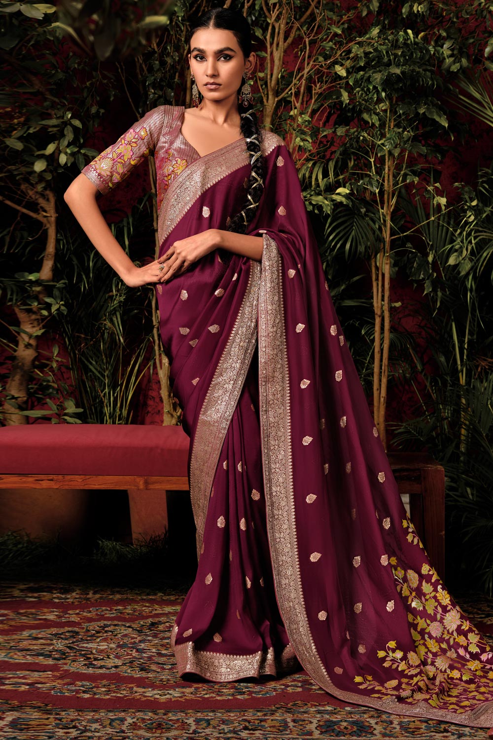 Buy Luxurious Designer Sarees Online